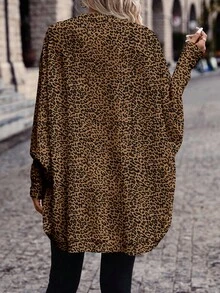 SHEIN Frenchy Gợi cảm, giản dị, thanh lịch, đa năng, họa tiết da báo mini màu nâu, họa tiết đầy đủ, áo khoác nhẹ cho nữ, phù hợp cho mùa thu đông, áo khoác cardigan, phong cách lãng mạn, phong cách đồng quê cổ điển, kỳ nghỉ, giản dị O - Nhiều màu - Xem 3