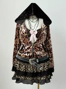 Sunspun Sweatshirt Ukuran Besar Motif Leopard Beludru dengan Warna Kontras - MultiWarna - View 5