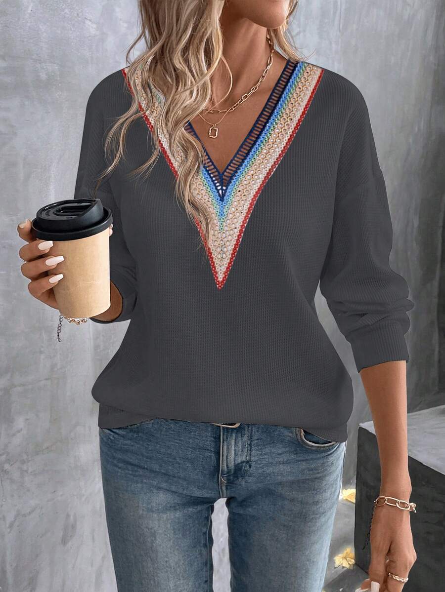 SHEIN LUNE Maglietta da donna a maniche corte, con scollo a V, in tessuto colorato e comodo, con inserti in pizzo, adatta per l'autunno - Grigio Scuro - Visualizzare 1