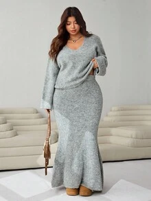 Solflare 2025 Autumn/Winter New Casual Outgoing, Party, Date, Holiday, Home Multi-Occasion Loose Cropped Top & Extra Long Fishtail Skirt Warm, Cozy, Gray Floral Knit Set, Plus Size - Grey - View 5