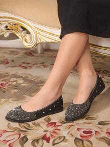 CUCCOO TILAWA Women's Round Toe Rhinestone Embellished Flat Slip-On Shoes - Black - View 4