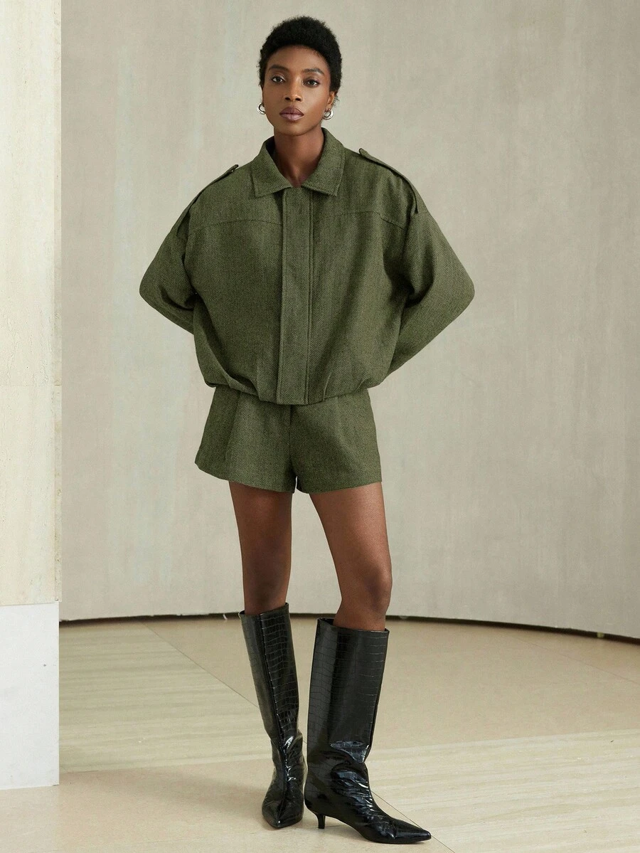 Aveloria Modichic Bộ 2 áo khoác bomber tay cánh dơi họa tiết xương cá dành cho nữ và quần short - xanh quân đội - Xem 1