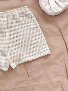 Soleia 2pcs/Set Women's Red & White Knitted Textured Bandeau Crop Top With Bowknot And Elastic Waist Shorts For Vacation - Multicolor - View 3