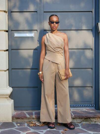 Yess Loren 2025夏季新款音乐节复活节母亲节婚礼生日派对日常出游基础百搭休闲网红爆款优雅通勤商务休闲一字肩百褶收腰不规则下摆女上衣直筒裤卡其色女两件套