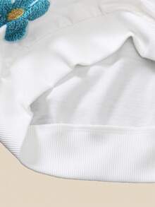 SHEIN Explorewe 2pcs Young Girls Cute Colorful Floral Print Ribbed Cuff & Hem Casual Long Sleeve Sweatshirt, Paired With Green Thermal Lined Pants With Center Stripe Design, Whole Set Versatile Casual Style, Soft & Comfortable Fabric, Suitable For Outings, Streetwear, Christmas Girls Pants And Top Flower Set Summer Outfit Kids Toddler Co Ord Young Girl Outfit Set Flare Pants Set Kids - Multicolor - View 4