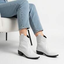Botines con estilo para mujer, botines estilo western con tacón bajo, cremallera lateral y punta puntiaguda. Calzado de moda. - Blanco - Ver 1