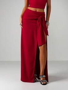 MISSGUIDED Bộ đồ hai mảnh áo crop top và chân váy maxi quấn cho nữ mặc dịp Giáng sinh với chi tiết xẻ cao dành cho các sự kiện tiệc tùng - Màu Đỏ Sâu - Xem 3