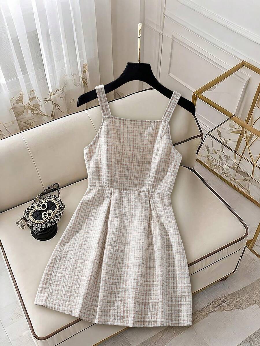 Franclia 优雅粗花呢格子吊带连衣裙 - 卡其色 - 查看 1