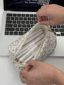 1个蓝紫色铅笔袋，ins风文具袋，多功能化妆品收纳包，可爱多功能储物袋，铅笔盒，化妆包，适用于学校、文具、化妆品、护肤品、口红、刷子、硬币、小物件，返校必备 - 淺藍色 - 查看 10