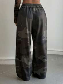 DAZY 女士秋冬迷彩松紧腰宽松阔腿休闲裤 - 軍綠色 - 查看 2