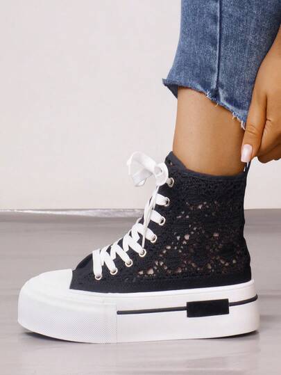 Tenis casuales de mujer, tipo choclo, tipo , tenis planos ,tenis cómodos, tenis suela baja, tenis de moda, tenis casuales, tenis informales, zapatos informales, tenis ligeros.