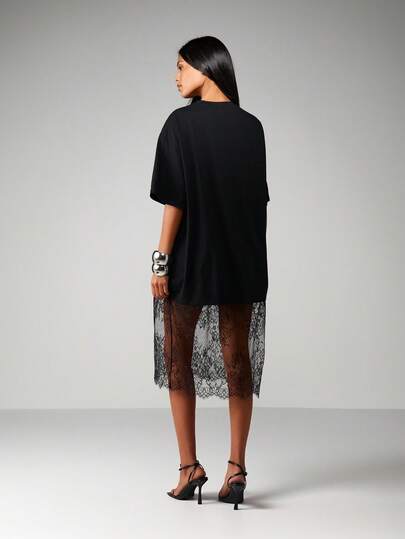 MISSGUIDED Women's Oversized T-Shirt Style Midi Dress, Black, XS, Knitted Fabric, Short Sleeve, Lace Detail, Sandals