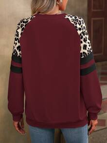 SHEIN LUNE Leopard & Striped Print Crew Neck Long Sleeve Pullover Sweatshirt - Burgundy - View 2