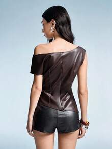 Aveloria Affinna Brown PU Shoulder Cutout Ruched Waist Asymmetric Hem Casual Chic Crop Top - Coffee Brown - View 3