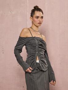 COUREZ 露肩垂褶长袖不对称衬衫 / Y2K 冬季女装外出上衣新年灰色露肩上衣 - 深灰色 - 查看 7