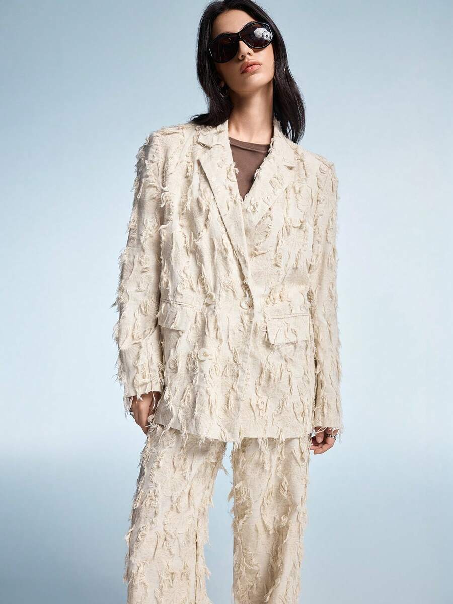 Aveloria GENKIRA 女式休闲纹理提花流苏镂空重磅面料双排扣西装外套和阔腿裤套装 - 米色 - 查看 1