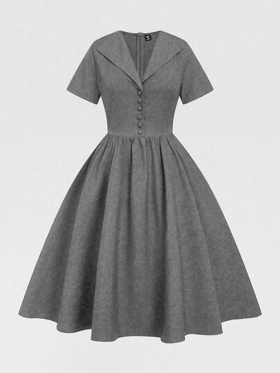 Sweetra 大码女式复古优雅简约纯色翻领收腰喇叭下摆连衣裙，夏季