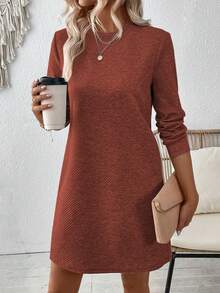 EMERY ROSE Đầm suông dài tay dáng suông cổ tròn rộng rãi đơn giản dành cho nữ - màu nâu - Xem 3