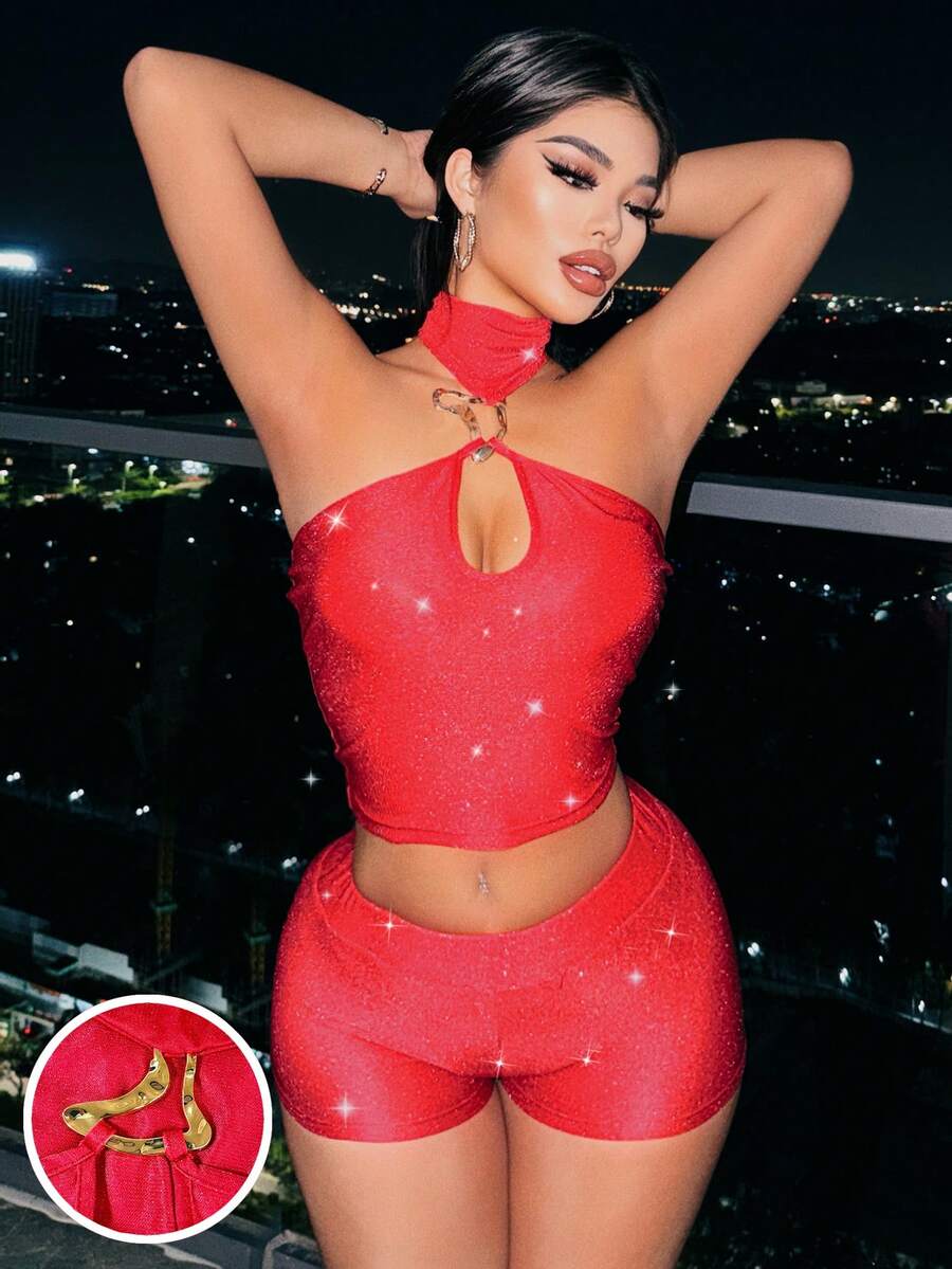 INAWLY 1 Set Sexy Red Glitter Halter Hollow Out Metal Chain Crop Top And Shorts - Burgundy - View 1