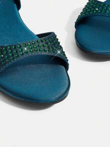 CUCCOO TILAWA Casual Minimalist Versatile Daily Wear Women Flat Sandals Valentine's Day - Olive Green - View 4