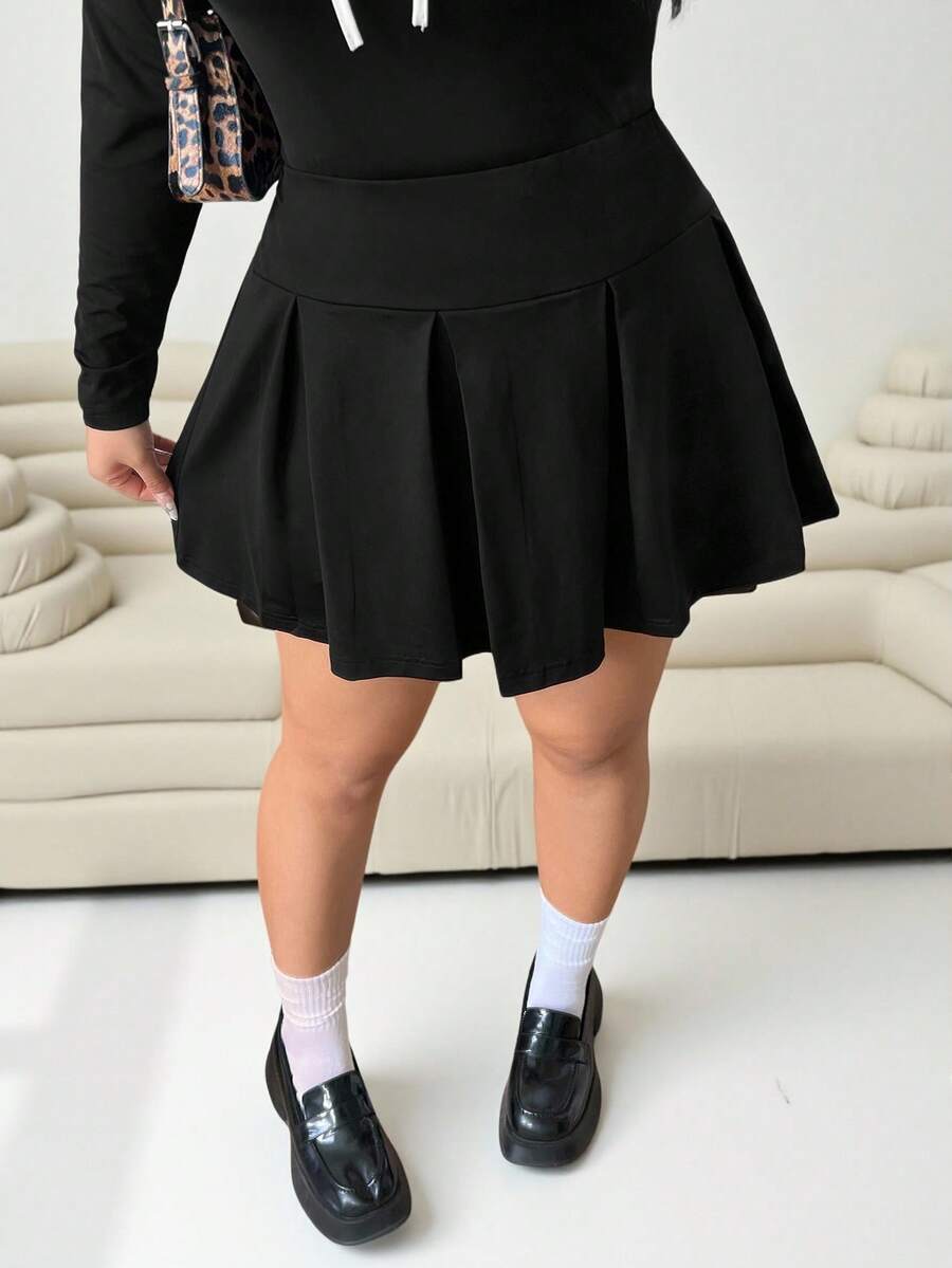Solflare Plus Size Solid Color Pleated Casual A-Line Skirt - Black - View 1