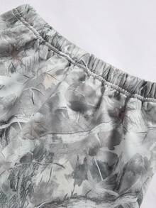 SHEIN Tween Boy 秋季新品，休闲简约风格，涂鸦手绘枫叶和字母印花，运动街头风，Y2K 超大连帽衫和喇叭裤两件套，适合秋冬 - 彩色 - 查看 3