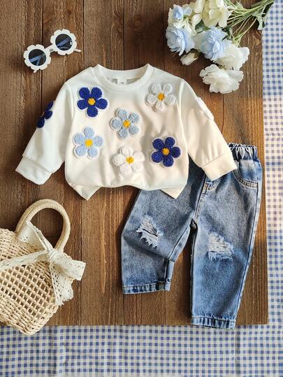 SHEIN 2 件套女婴秋季新款白色圆领运动衫，3D 刺绣花卉装饰，休闲直筒破洞牛仔裤，时尚百搭街头服饰