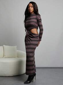 NYA SZN 连衣裙长袖镂空毛衣修身特殊场合活动早午餐伊比沙岛酷女孩浪漫婚礼罗纹针织弹力超长秋冬女装 - 紫色 - 查看 3