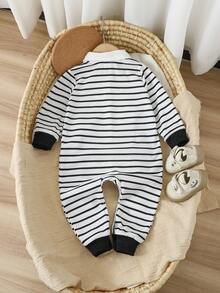SHEIN Baby Boys Autumn New Arrival Two Pieces Look Jumpsuit, Gentleman Style With Cute Bear Pattern, Suitable For Outings And Gatherings - Black and White - View 2