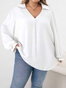 SHEIN CURVE+ 大码女式秋冬休闲宽松舒适 V 领黑色长袖衬衫、秋季女装、女式衬衫、曲线上衣、老款、黑色上衣、商务休闲女装、女式办公室装、W、教师衬衫、女式秋装、冬季、CURVE PLUS - 白色 - 查看 4