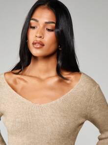MISSGUIDED Long Sleeve Ribbed Knit Maxi Dress With V Neck Fitted Bodycon Silhouette For Fall Winter - Apricot - View 3