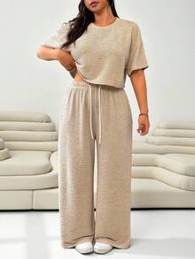 Solflare 2件套大码女式杏色落肩上衣和抽绳腰裤休闲套装