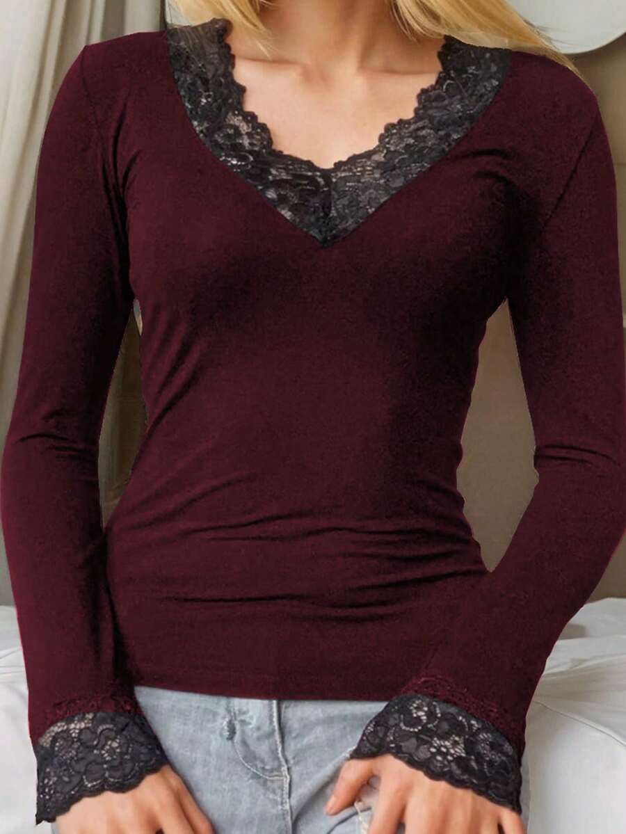 SHEIN EZwear Lässiges Langarm-T-Shirt mit tiefem V-Ausschnitt und Spitzenbesatz, geeignet für Herbst/Winter