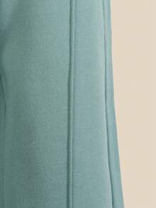 SHEIN Explorewe 2pcs Young Girls Cute Colorful Floral Print Ribbed Cuff & Hem Casual Long Sleeve Sweatshirt, Paired With Green Thermal Lined Pants With Center Stripe Design, Whole Set Versatile Casual Style, Soft & Comfortable Fabric, Suitable For Outings, Streetwear, Christmas Girls Pants And Top Flower Set Summer Outfit Kids Toddler Co Ord Young Girl Outfit Set Flare Pants Set Kids - Multicolor - View 8