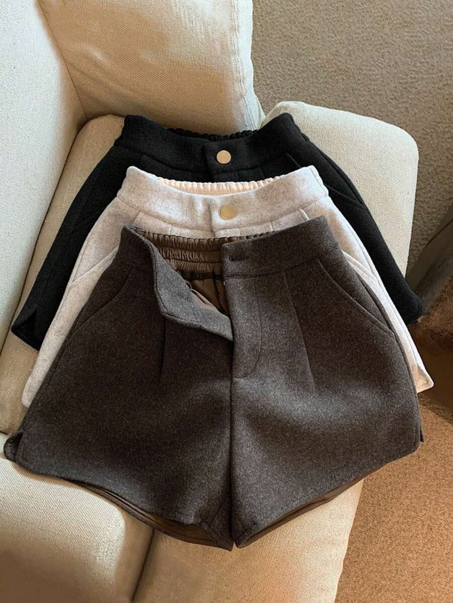 Franclia Fashionable & Versatile High-Waisted Tri-Color Wool Blend Shorts Set - Multicolor - View 1