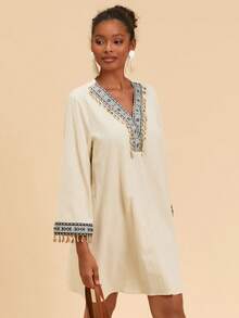 Travachic Women's Vintage V-Neck Long Sleeve Short Dress, Bohemian Dress, New Year Look, Thanksgiving Outfits, Elegant Dresses Party, Luxury Evening Dresses For Weddings, Chic Going Out Outfits - White - View 6