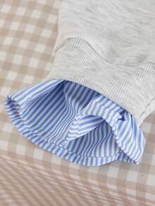 少女条纹领蝴蝶结印花长袖运动衫和百褶迷你裙休闲装，秋季