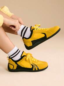 CUCCOO EASI Women's Sneakers New Autumn/Winter Plush Skateboard Shoes, Internal Heightening Racing Shoes