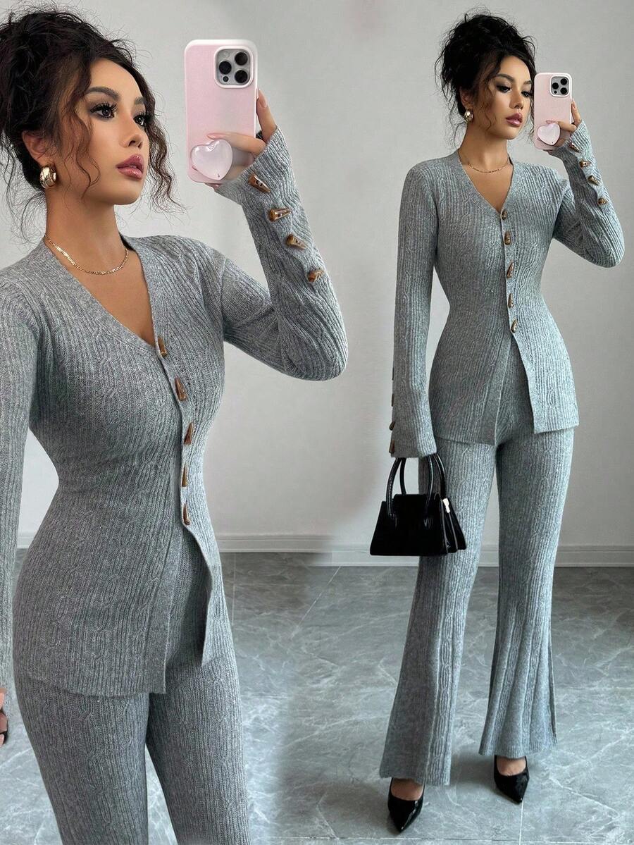 Elenzga Damen Set aus einfarbiger Strickjacke mit Horn-Knöpfen und weitem Strickflare Hose, 2 Stücke
