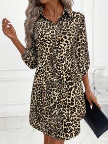 SHEIN Clasi Gaun Pendek Cardigan Berkerah Motif Leopard Terbaru untuk Wanita Musim Gugur, Cocok untuk Perjalanan Sehari-hari dan Berbagai Acara. - Aprikot - View 3