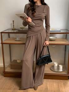 Elyressa 女士垫肩针织长袖 T 恤和裤子法式休闲日常通勤时尚法式街头复古百搭商务假日摩卡棕色两件套 - 卡其色 - 查看 1