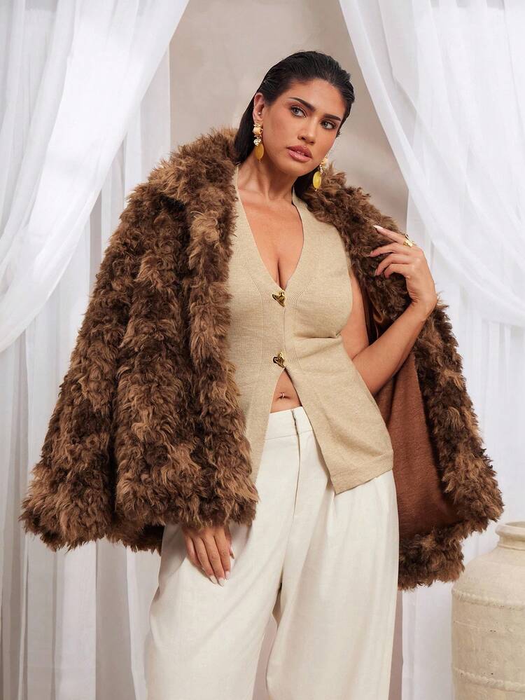 VOLUPTÉ CURVE Plus Size V-Neck Sleeveless Cardigan Vest For Women, Elegant Casual Commuter Style, Soft Knit Fabric, Metal Heart Button Closure, Regular Fit Short Cardigan, Suitable For Valentine's Day, Spring - Camel - View 3