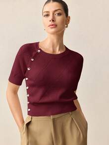 BizChic Irregular Diamond Pattern Round Neck Single-Breasted Decorated Women's Sweater, Fashionable And Elegant For Urban Commute, Daily Wear, Romantic 90s Retro, Suitable For Christmas, New Year, Valentine's Day, Party, Beach, Graduation, Carnival, Holiday, All-Match Casual, Romantic, Suitable For Wedding Guests, Hosts, Dates, Parties, Concerts, Brunch, Airport - Burgundy - View 6