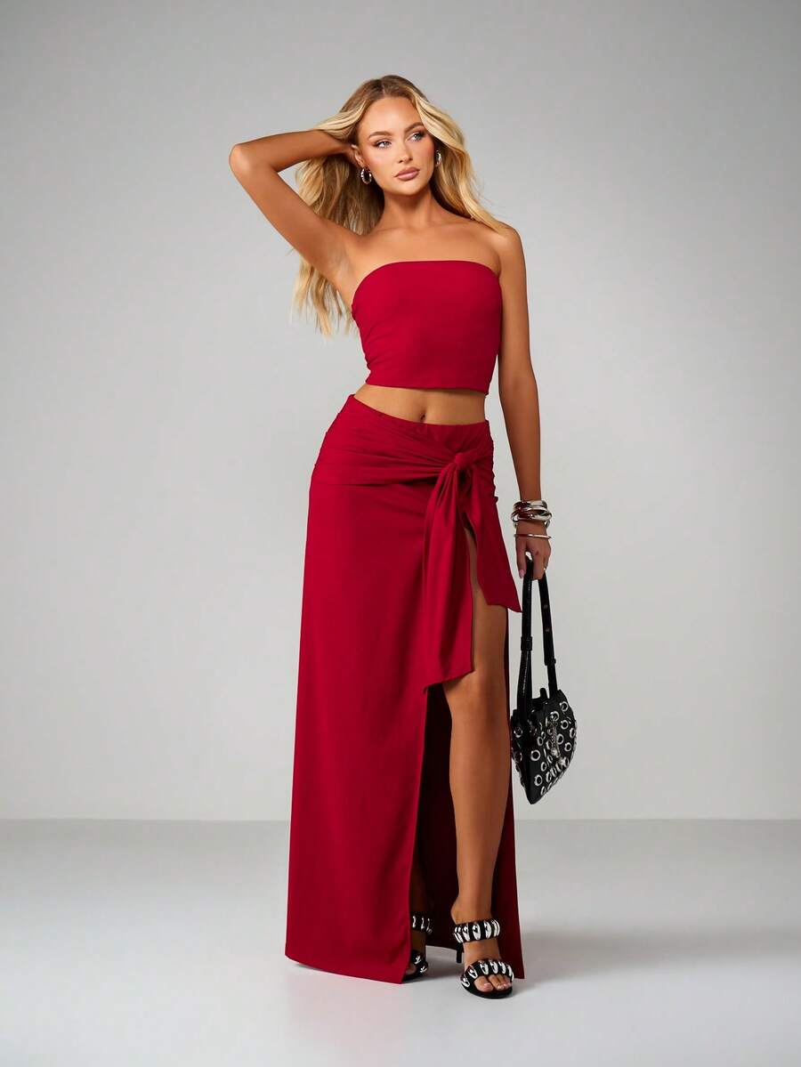 MISSGUIDED Bộ đồ hai mảnh áo crop top và chân váy maxi quấn cho nữ mặc dịp Giáng sinh với chi tiết xẻ cao dành cho các sự kiện tiệc tùng - Màu Đỏ Sâu - Xem 1