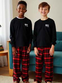SHEIN Tween Boy Minimalist Printed Top And Plaid Pants 2 Pieces Pajama Set, Autumn/Winter - Multicolor - View 4