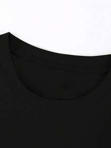 ROMWE MEN Goth Spring/Summer Casual Graphic Men'S Cross & Letter Printed T-Shirt For Halloween, School, Rave, For Fall, 2000S Style, Long Sleeve Top - Black and White - View 3