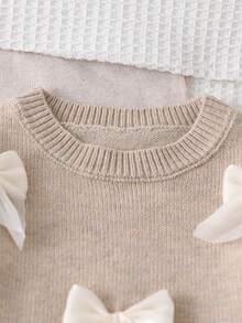 SHEIN Playful Pals Baby Girls Sweater Co-Ords, Champagne Color, Handmade 3D Bow Decor Round Neck Pullover Sweater And Wide Leg Pants Knit Set, Soft And Comfortable, Suitable For Daily, Outdoor, Travel, Vacation, Home, Daycare And Baby Girl Play Wear, Autumn/Winter Bow Baby Clothes Baby Girl Sweaters Set Beige Baby Girl Clothes Elegant Tops For Baby Girl Knit Two Pieces - Apricot - View 4