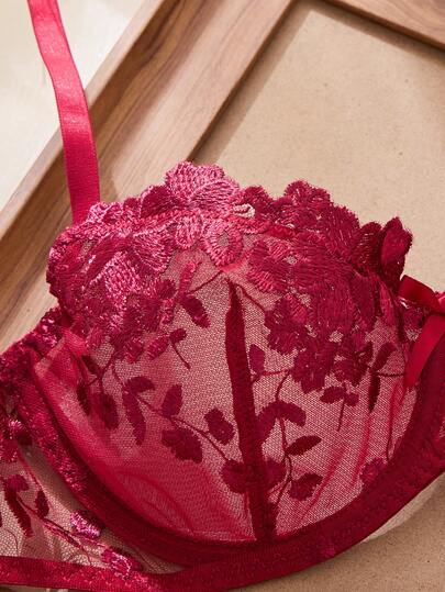 Mesh Geborduurde Lingerie Set Rood Kanten String BH Slipje Bordeaux view 6