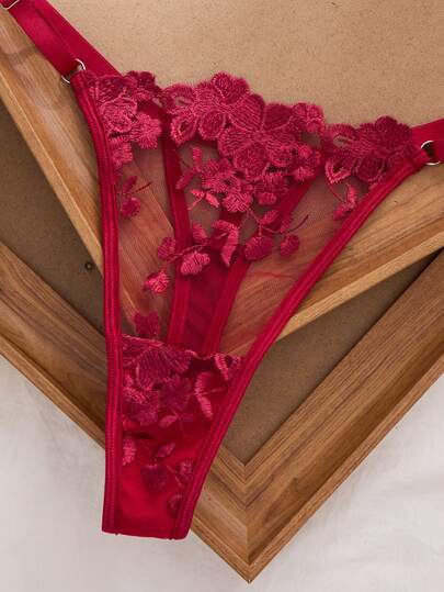 Mesh Geborduurde Lingerie Set Rood Kanten String BH Slipje Bordeaux view 5