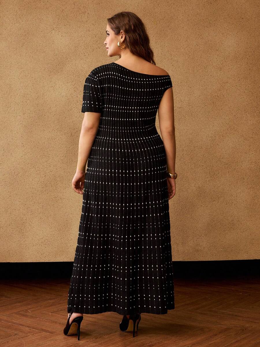 MOTF PREMIUM PLUS AUTUMN/WINTER CHIC ASYMMETRICAL SHOULDER SHORT SLEEVE SWEATER DRESS - Black - View 2